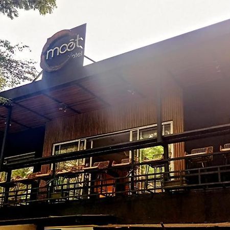 Moet Medellin Hotel Exterior foto